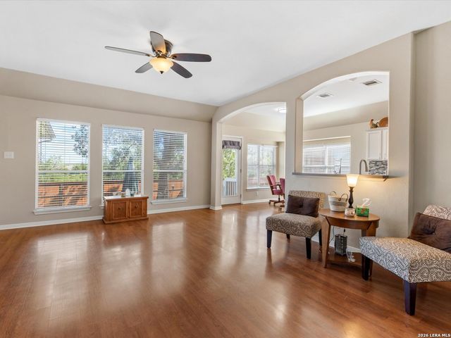560 GINSBERG DR, Schertz, TX 78154