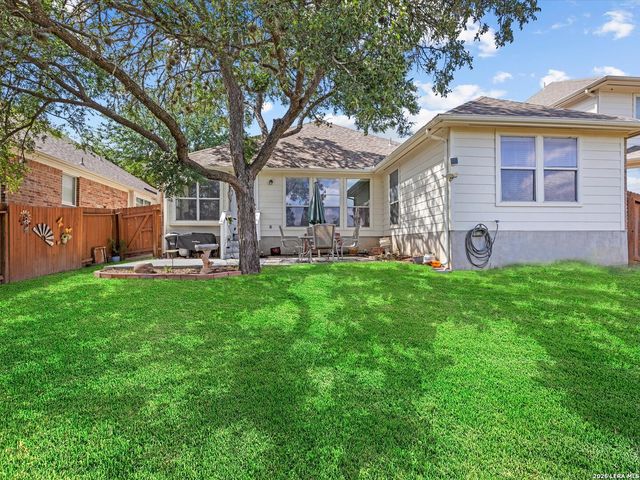 560 GINSBERG DR, Schertz, TX 78154