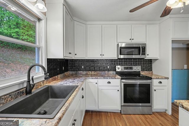 1661 E Boggs Mountain Road, Tiger, GA 30576