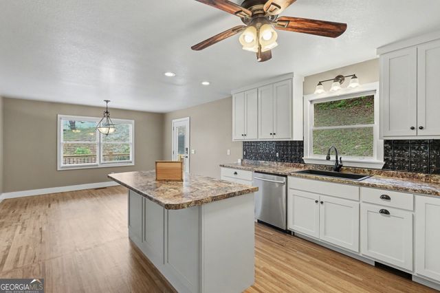1661 E Boggs Mountain Road, Tiger, GA 30576