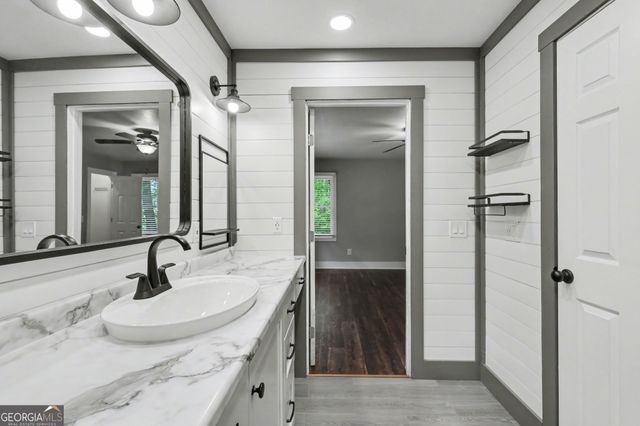 1661 E Boggs Mountain Road, Tiger, GA 30576
