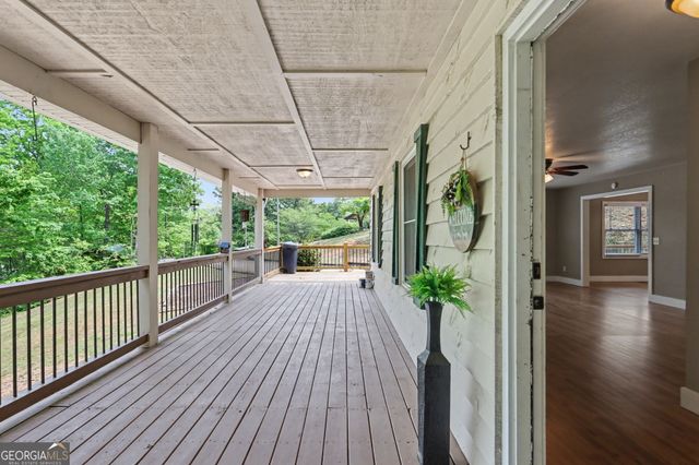 1661 E Boggs Mountain Road, Tiger, GA 30576