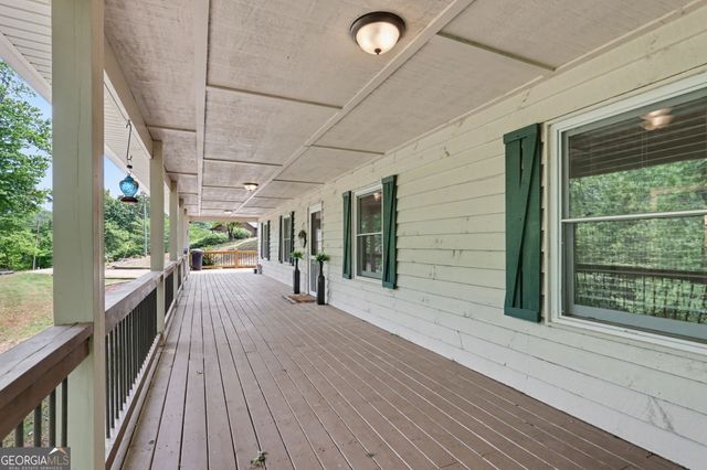 1661 E Boggs Mountain Road, Tiger, GA 30576