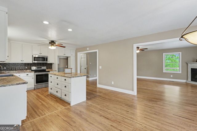 1661 E Boggs Mountain Road, Tiger, GA 30576