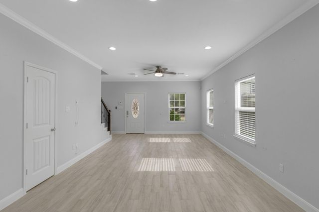 9032 Jutland Road, Houston, TX 77033