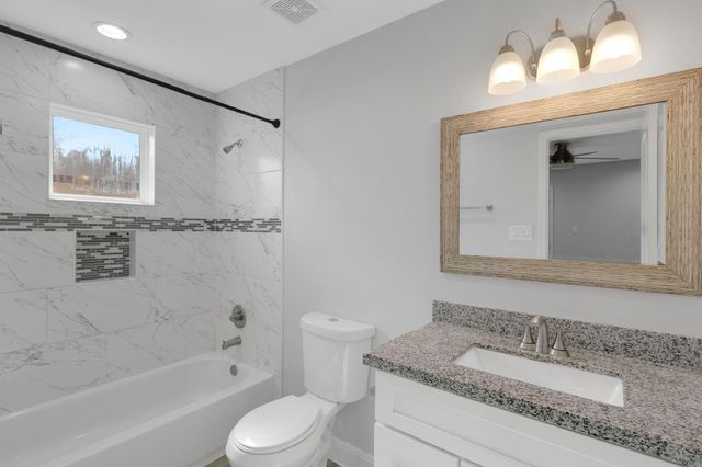 9032 Jutland Road, Houston, TX 77033