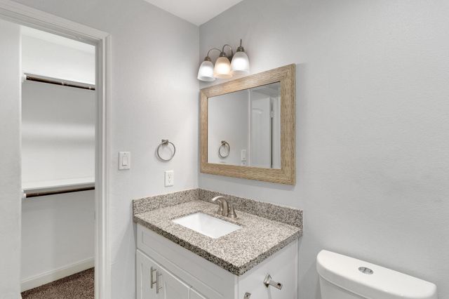 9032 Jutland Road, Houston, TX 77033