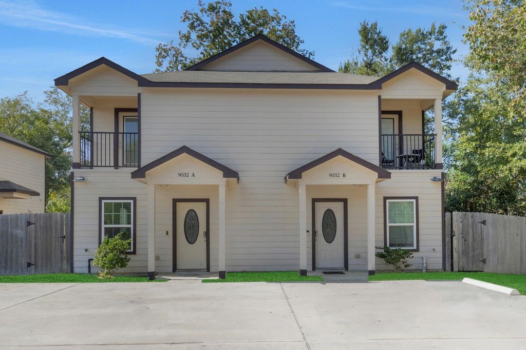 9032 Jutland Road, Houston, TX 77033