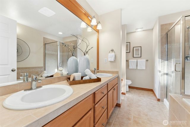 723 N 198th Street, Shoreline, WA 98133