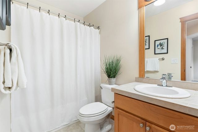 723 N 198th Street, Shoreline, WA 98133