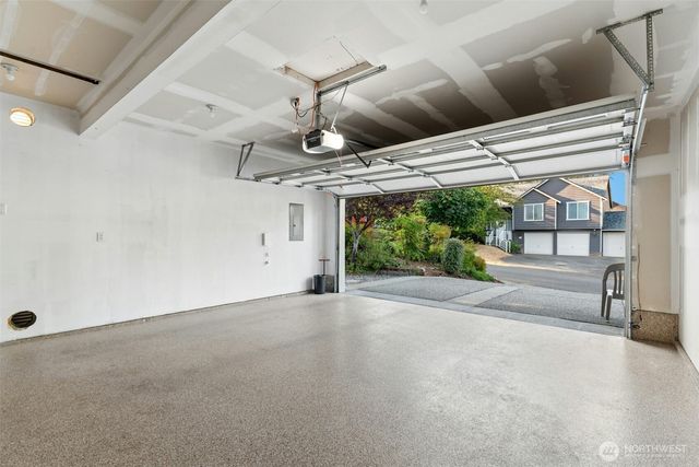 723 N 198th Street, Shoreline, WA 98133