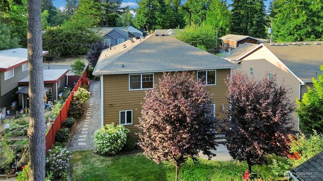 723 N 198th Street, Shoreline, WA 98133