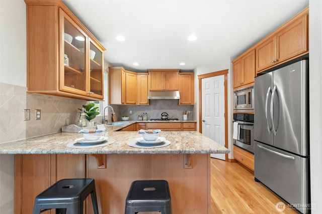 723 N 198th Street, Shoreline, WA 98133