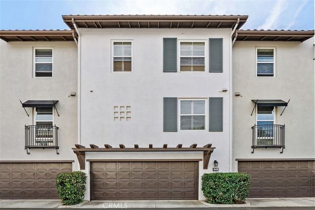 171 Stepping Stone, Irvine, CA 92603