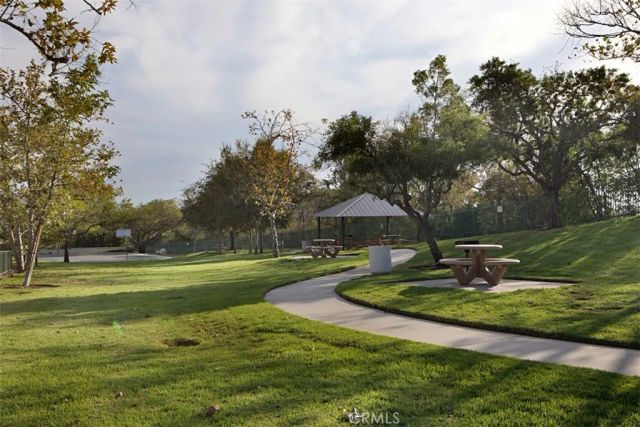 71 Golf Ridge Drive, Rancho Santa Margarita, CA 92679
