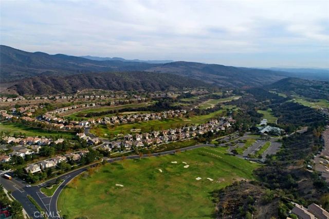 71 Golf Ridge Drive, Rancho Santa Margarita, CA 92679