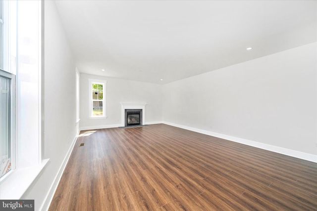 20406 TROUT DR, Hagerstown, MD 21740