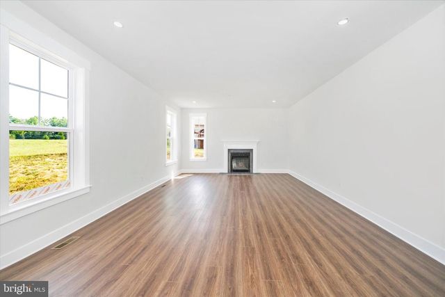 20406 TROUT DR, Hagerstown, MD 21740