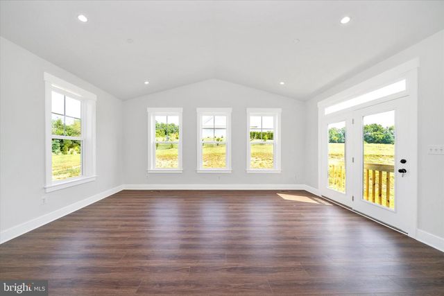 20406 TROUT DR, Hagerstown, MD 21740