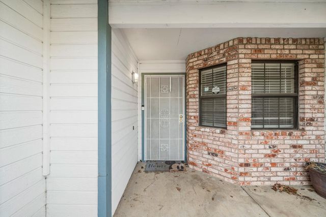 9038 Weeping Fig Way, Elk Grove, CA 95758