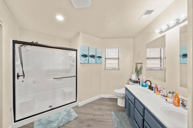 9038 Weeping Fig Way, Elk Grove, CA 95758