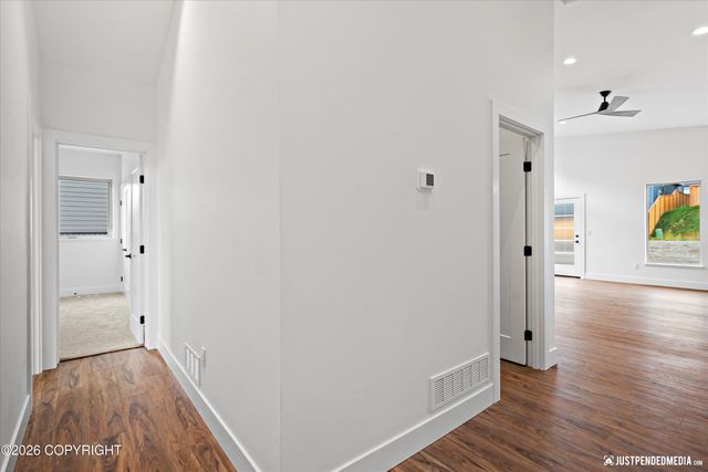 5376 Sandhill Loop, Anchorage, AK 99502