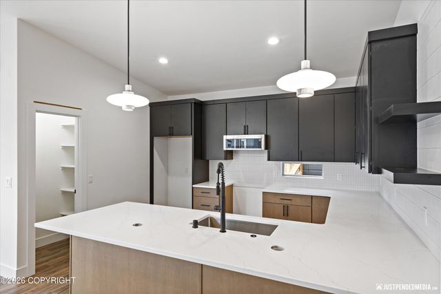 5376 Sandhill Loop, Anchorage, AK 99502