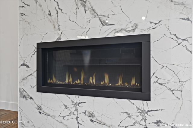 5376 Sandhill Loop, Anchorage, AK 99502