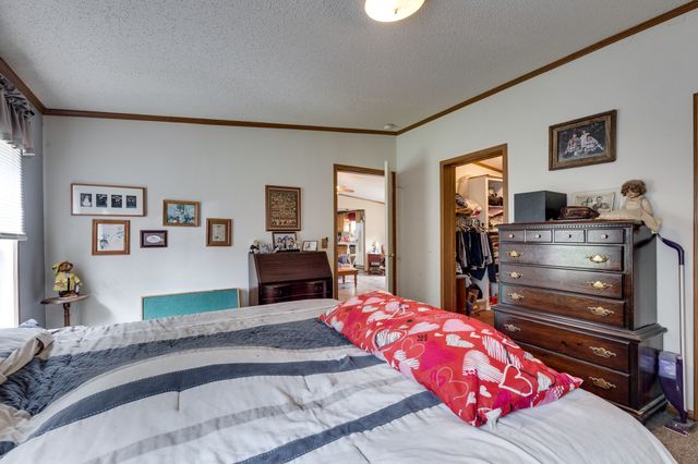 3895 Old Stewart Rd, Tennessee Ridge, TN 37178