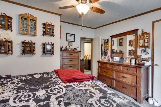 3895 Old Stewart Rd, Tennessee Ridge, TN 37178