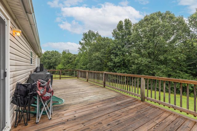 3895 Old Stewart Rd, Tennessee Ridge, TN 37178