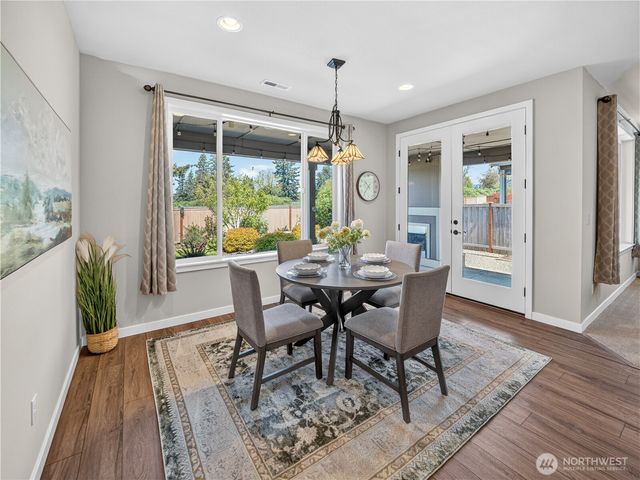 3373 Fisk Avenue, Enumclaw, WA 98022