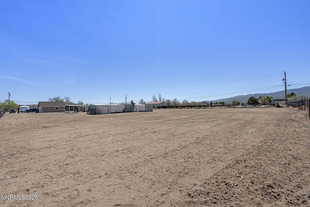 Image 40 of property listing at 10605 Osage Road, Reno, NV 89508
