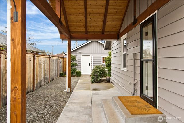 1318 Lafromboise Street, Enumclaw, WA 98022