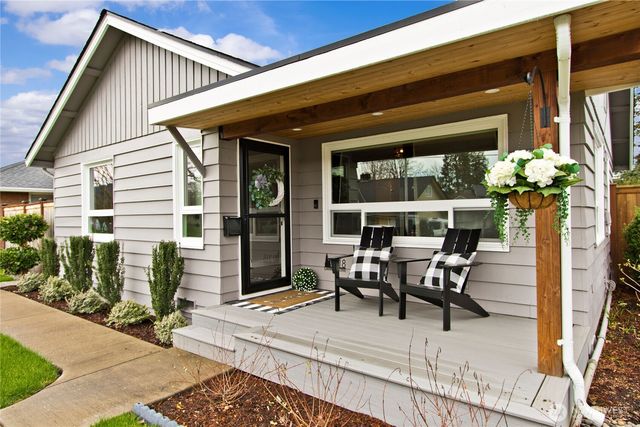 1318 Lafromboise Street, Enumclaw, WA 98022