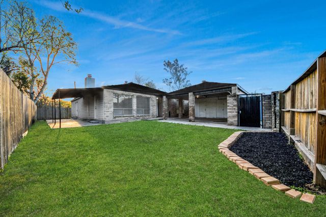 11627 Bowlan Lane, Houston, TX 77035