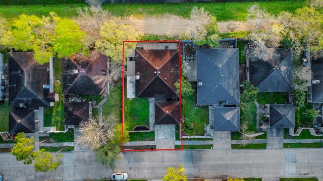 11627 Bowlan Lane, Houston, TX 77035