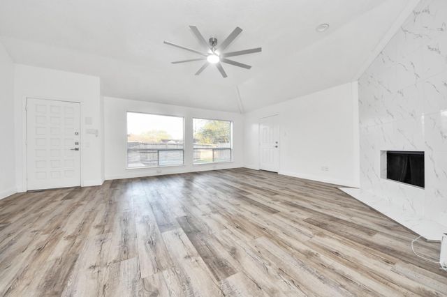 11627 Bowlan Lane, Houston, TX 77035