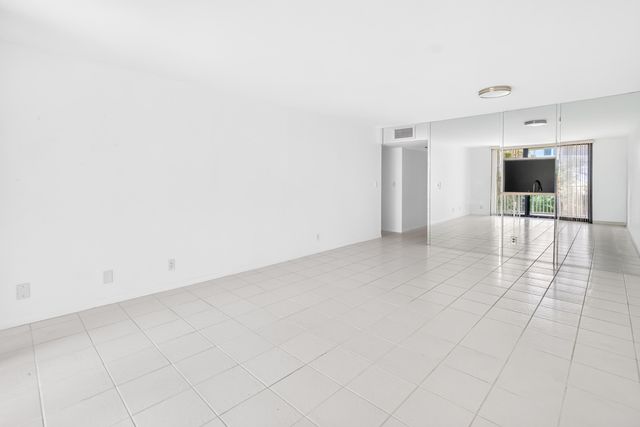3540 S Ocean Boulevard 208, South Palm Beach, FL 33480