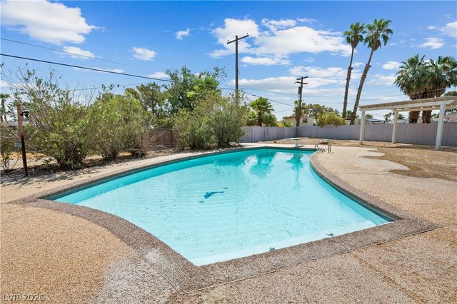 4638 Corral Place, Las Vegas, NV 89119