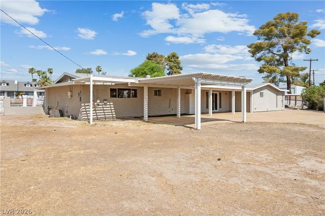 4638 Corral Place, Las Vegas, NV 89119