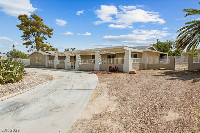4638 Corral Place, Las Vegas, NV 89119