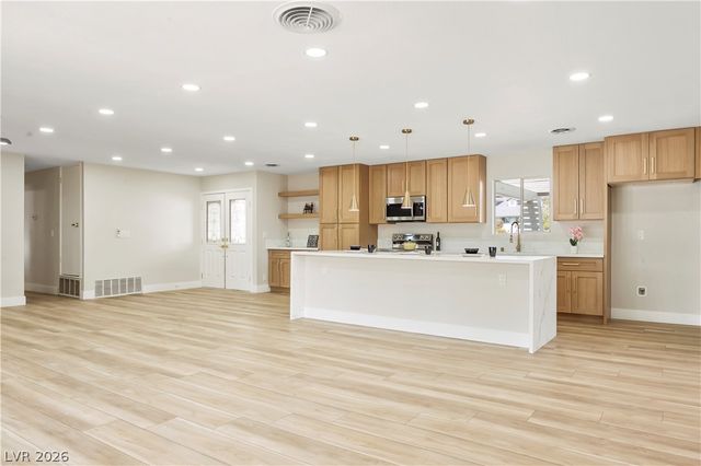 4638 Corral Place, Las Vegas, NV 89119