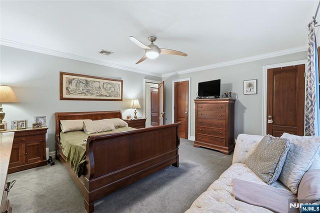 4 Lesa Lane, Hillsdale, NJ 07642