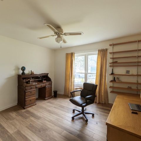 9722 Braesmont Drive, Houston, TX 77096