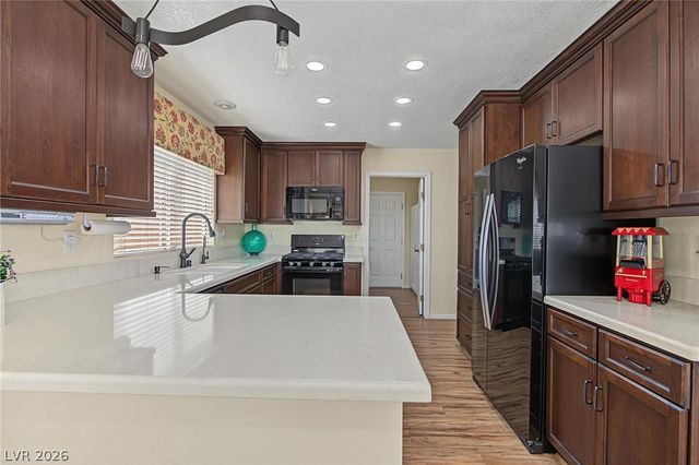 2904 Castle Bar Drive, Las Vegas, NV 89134