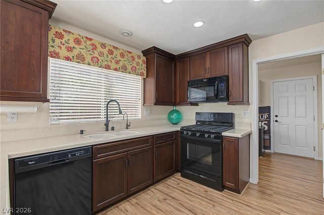 2904 Castle Bar Drive, Las Vegas, NV 89134
