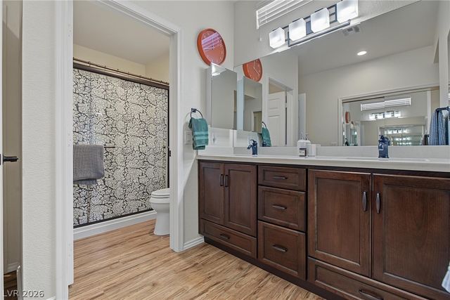 2904 Castle Bar Drive, Las Vegas, NV 89134