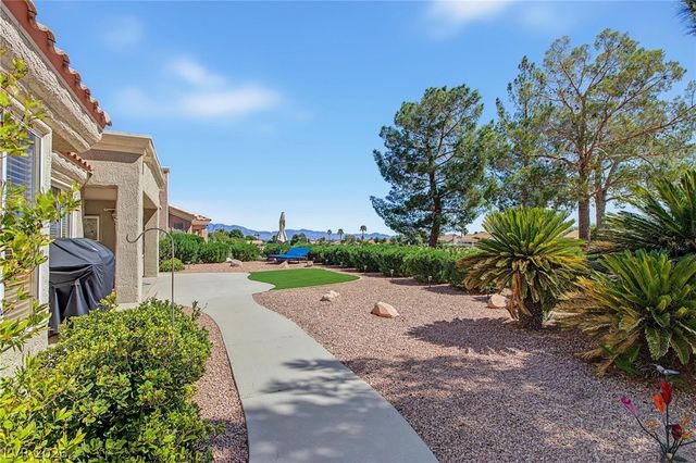 2904 Castle Bar Drive, Las Vegas, NV 89134