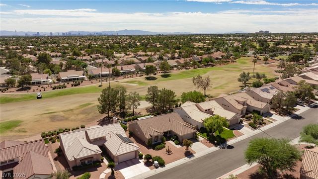 2904 Castle Bar Drive, Las Vegas, NV 89134